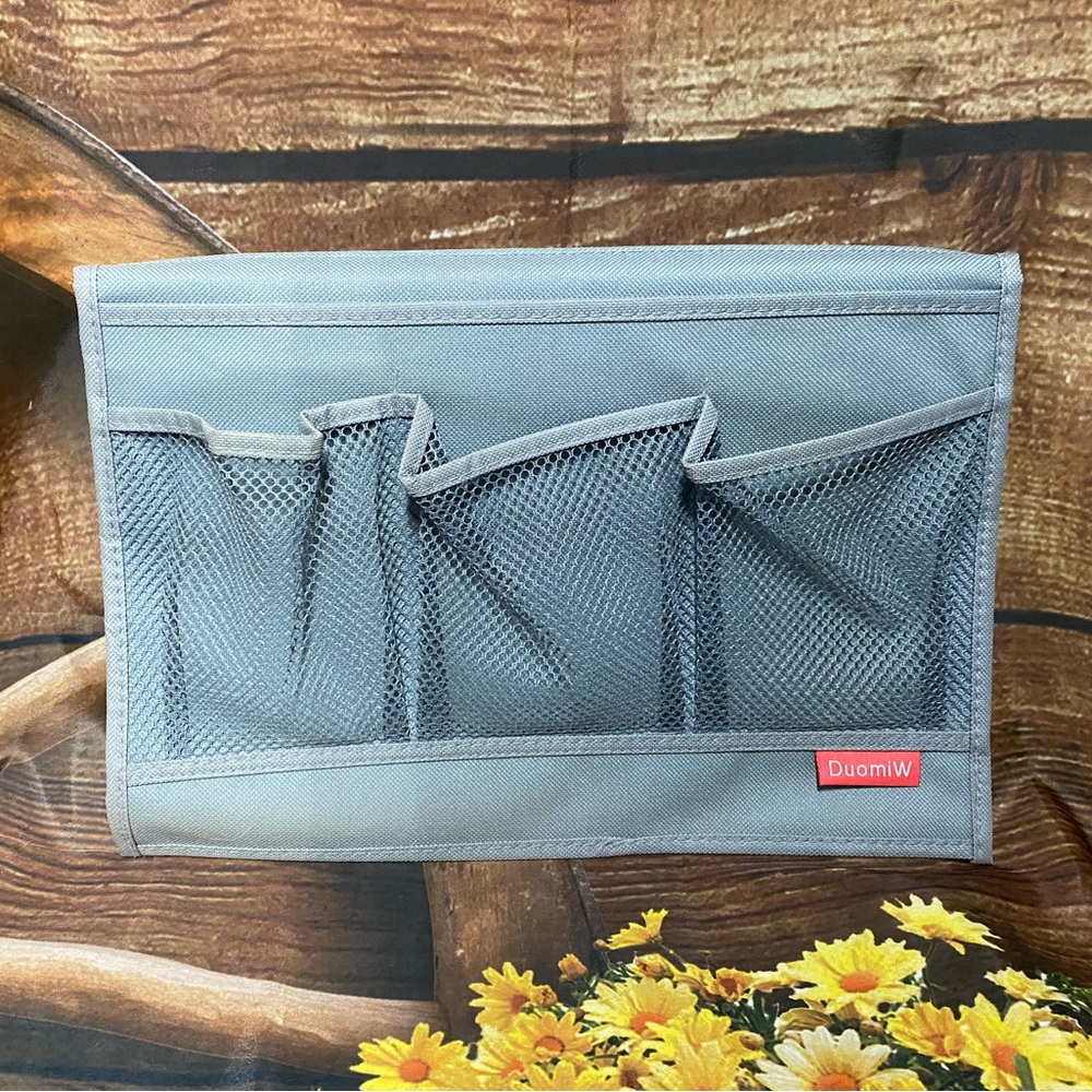 🦋NWOT Bedside storage organizer